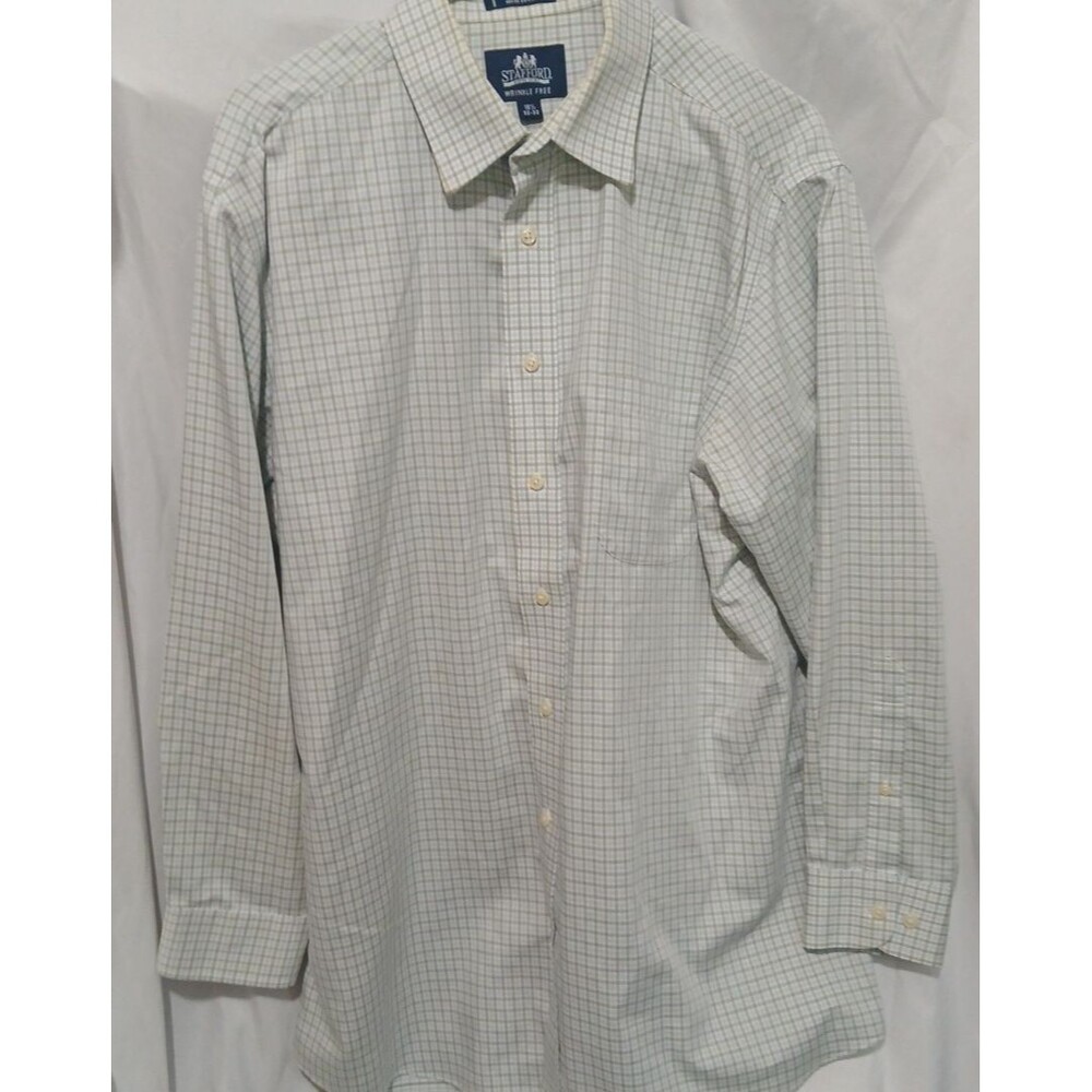 Stafford Shirt Mens Size 16.5. (32-33) Plaid Long Sleeve Button Up Cotton Read